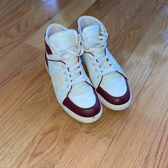 Unisex Gucci Sneaker - Picture 1 of 4
